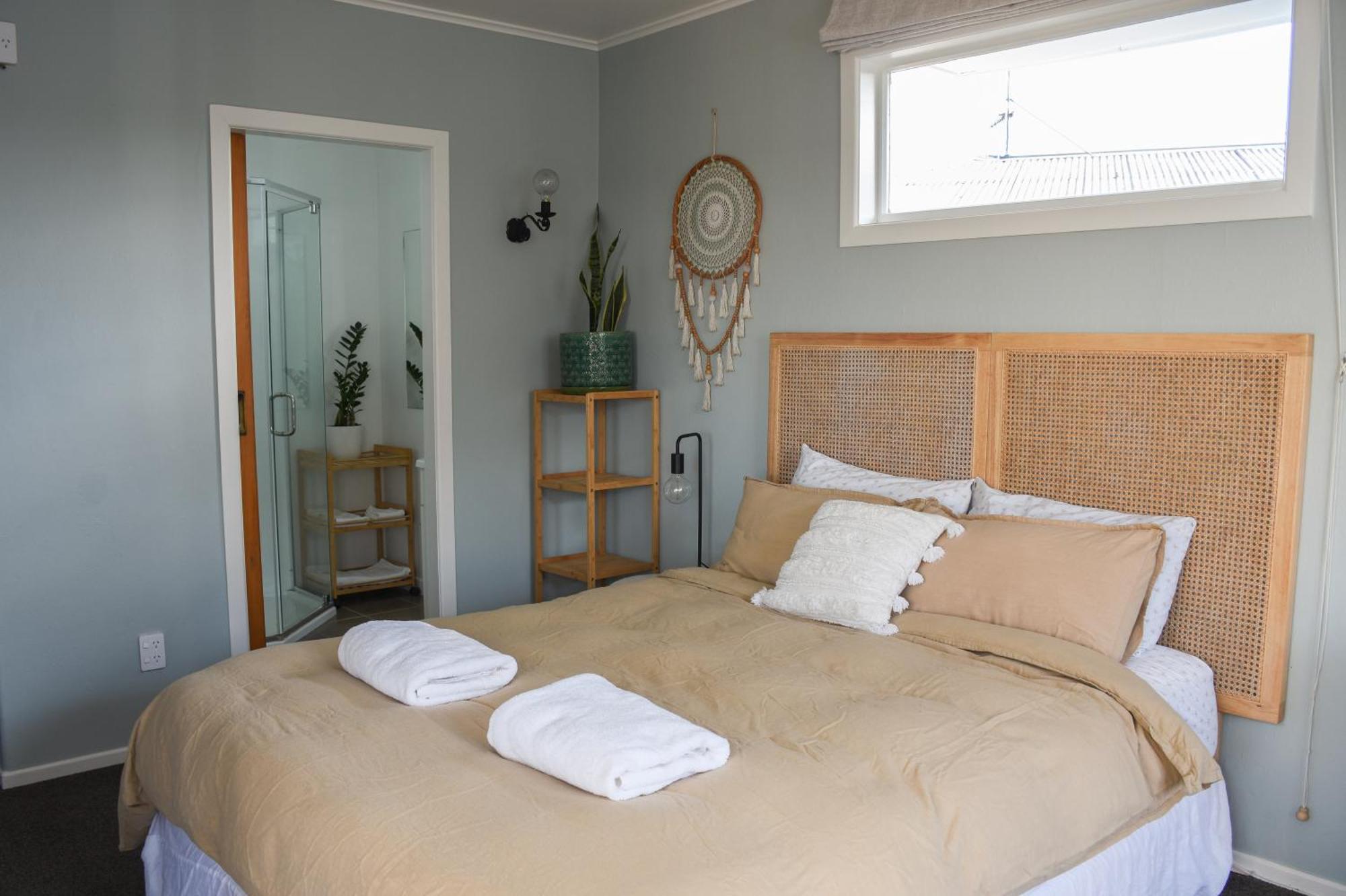Beautiful Home With Short Stroll To Havelock Village Havelock North Exteriör bild
